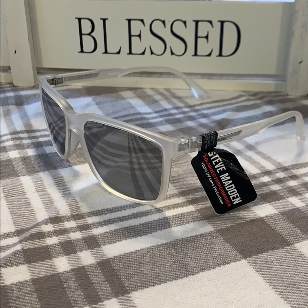 Steve Madden Sunglasses